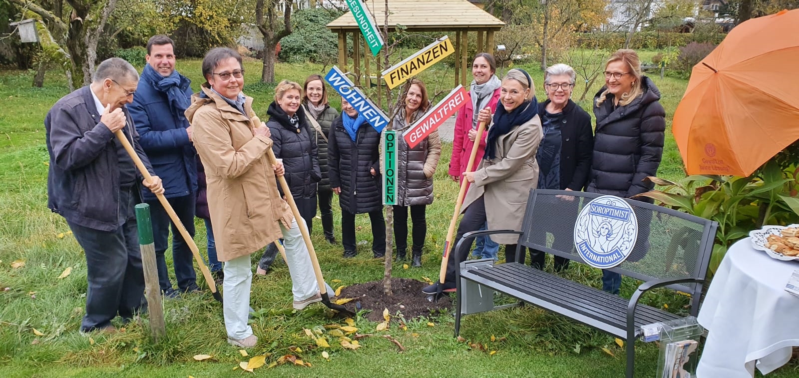 Baum der Optionen in Gmunden gepflanzt!